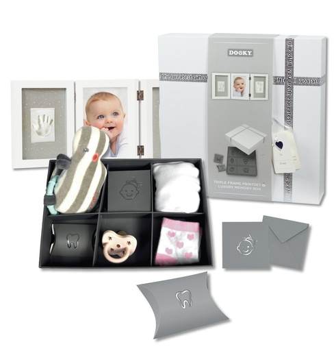 [X6128301] Triple frame white  52x22 cm. in memory box - HS 6913 909890 - COO Chine